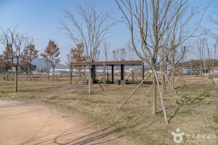 수풀로 영문리 여행 추천 - 메고지고