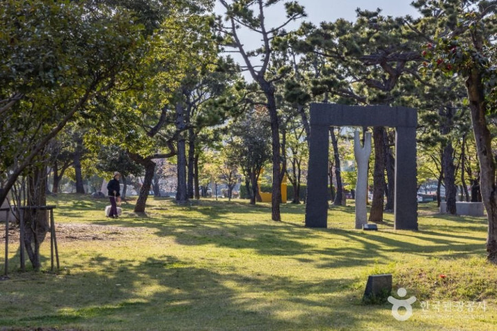 부산 올림픽동산 여행 추천 - 메고지고