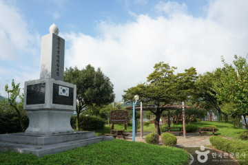 청도유천마을 근대거리 여행 추천 - 메고지고