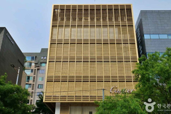 청담패션거리 여행 추천 - 메고지고