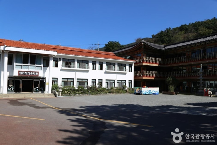 내원정사(부산) 여행 추천 - 메고지고