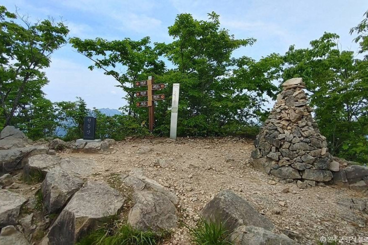 천등산(완주) 여행 추천 - 메고지고