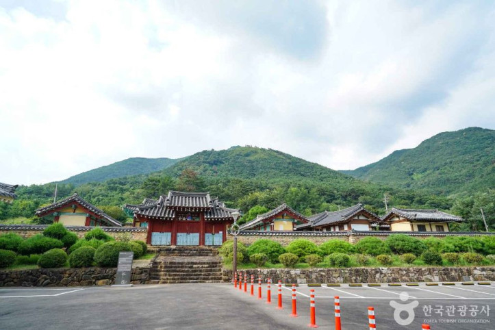 영산향교 여행 추천 - 메고지고