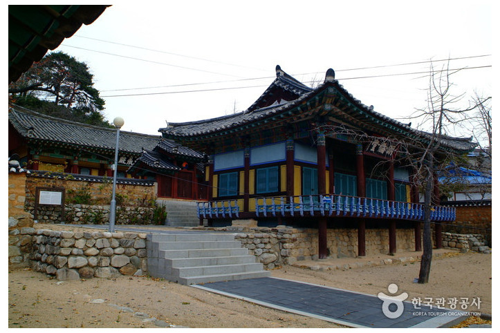 울진향교 여행 추천 - 메고지고
