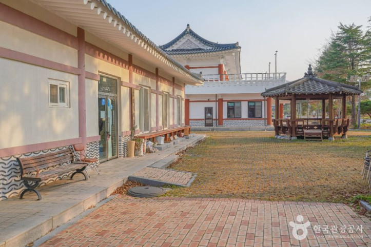 상사화피는마을 여행 추천 - 메고지고
