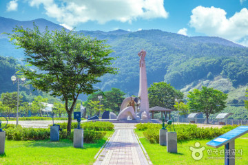 옥천암(진안) 여행 추천 - 메고지고