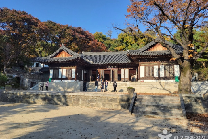 성북동고택북촌산책길 여행 추천 - 메고지고