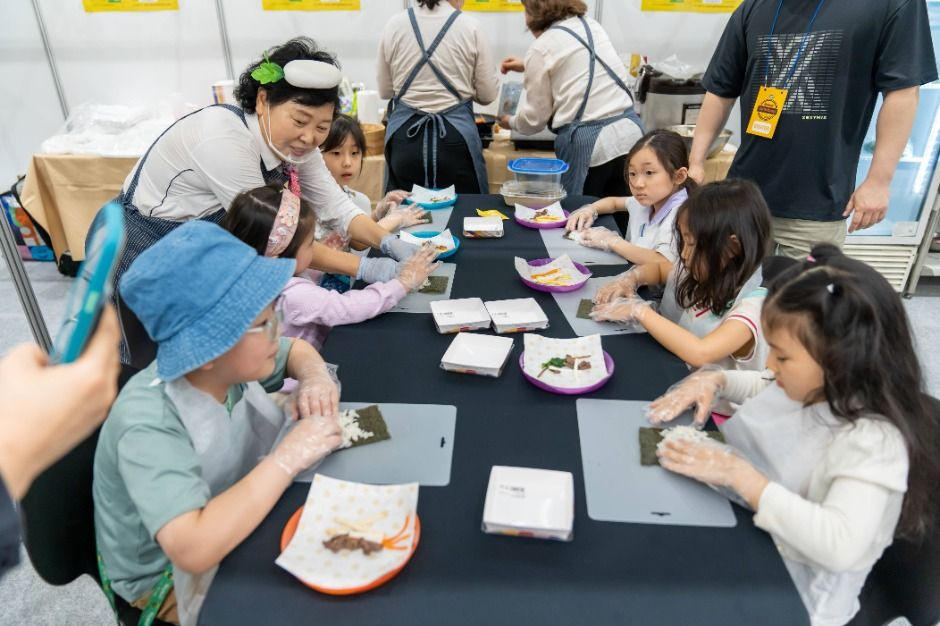 경기미 김밥페스타 여행 정보 - 메고지고