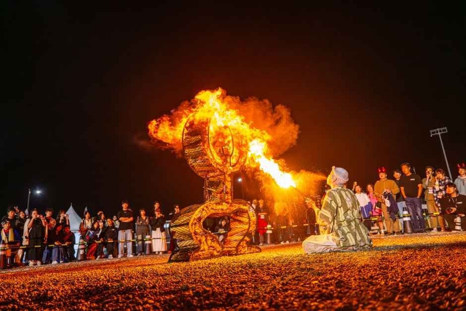 춘천마임축제 여행 정보 - 메고지고