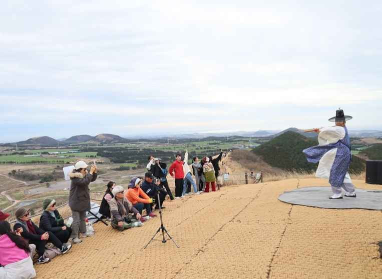 제주들불축제 여행 정보 - 메고지고