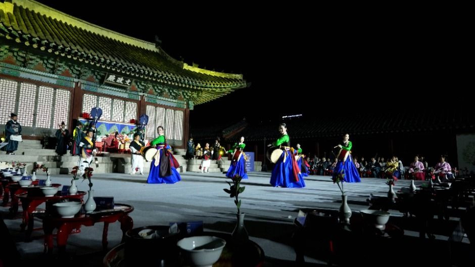 창경궁 야연 여행 정보 - 메고지고