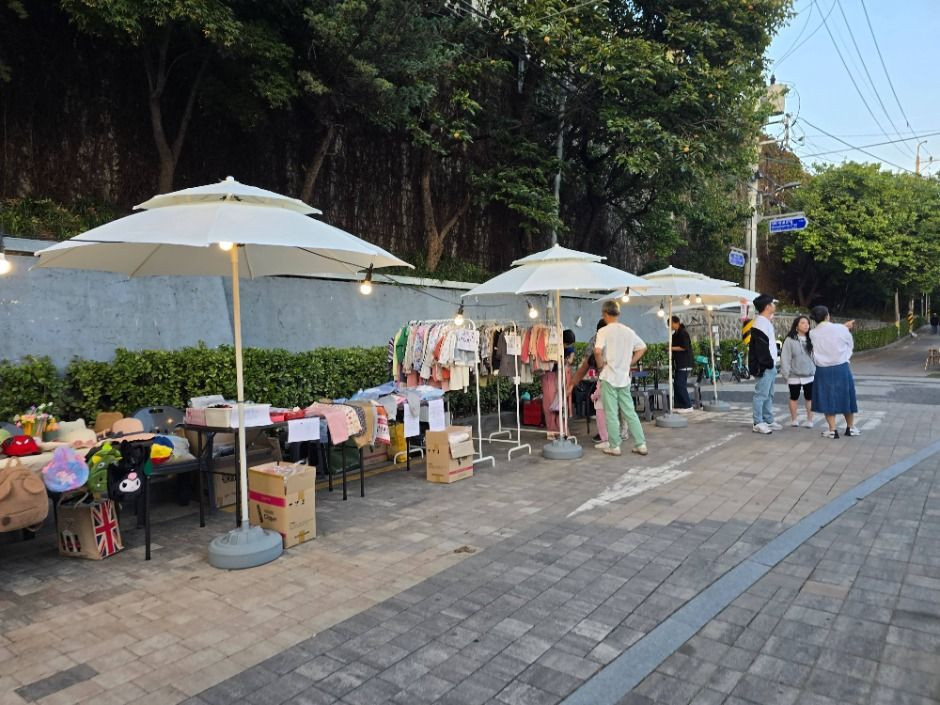연남동 주민화합 대축제 여행 정보 - 메고지고