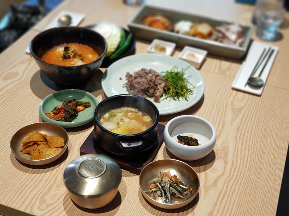 락희옥 마포본점 여행 추천 - 메고지고