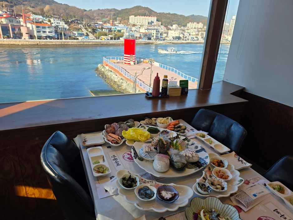 만월다찌 여행 추천 - 로드트립