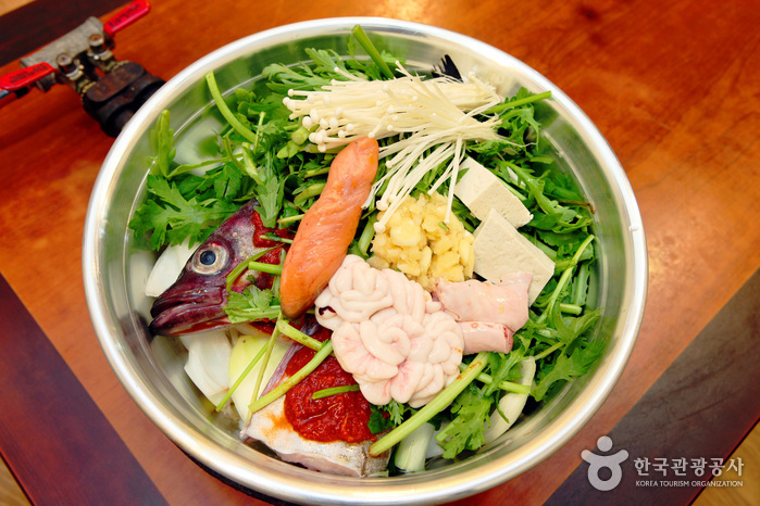 부산식당 (외국어사이트용) 여행 추천 - 메고지고 부산식당 (외국어사이트용) 여행 추천 - 메고지고