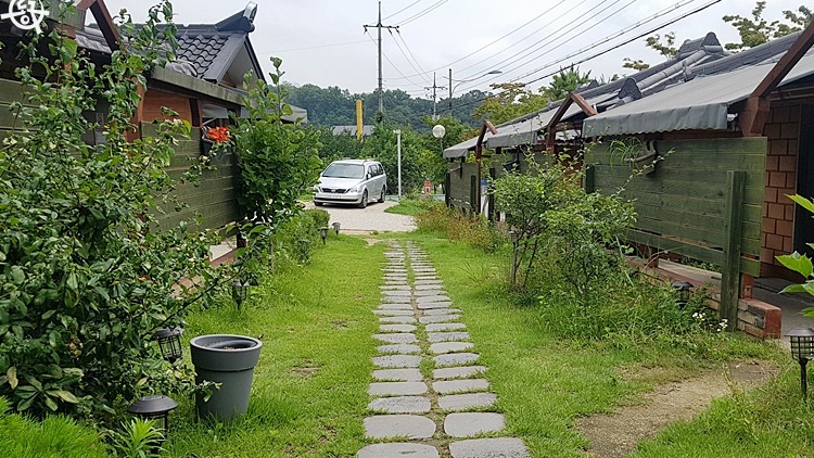 큰기와집 여행 추천 - 메고지고