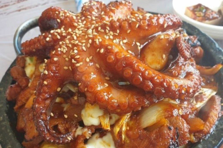 순천미향 제주산방산본점 여행 추천 - 메고지고 순천미향 제주산방산본점 여행 추천 - 메고지고