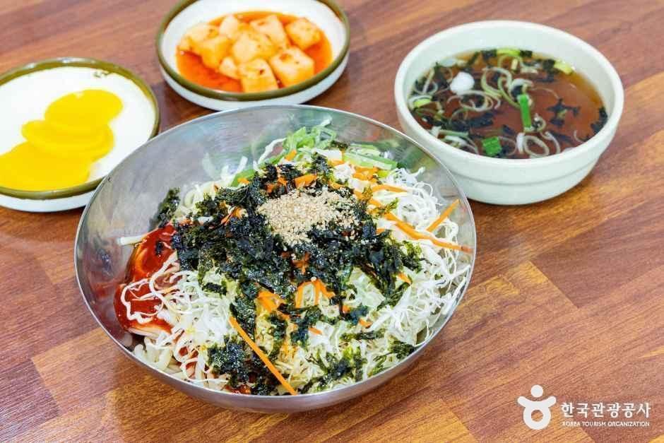 한양쫄면 여행 추천 - 메고지고