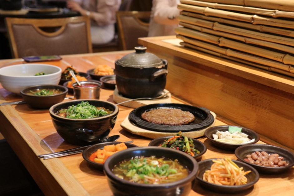 덕산명가 참소국밥 여행 추천 - 메고지고 덕산명가 참소국밥 여행 추천 - 메고지고