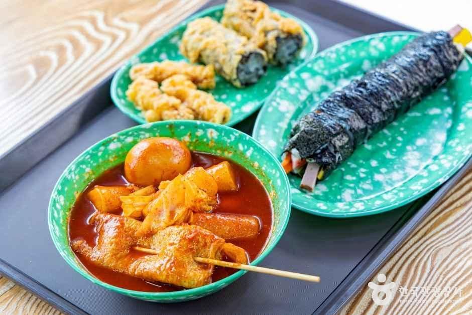떡보라 본점 여행 추천 - 메고지고 떡보라 본점 여행 추천 - 메고지고