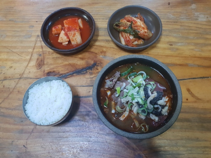 [백년가게]남주동해장국 여행 추천 - 메고지고
