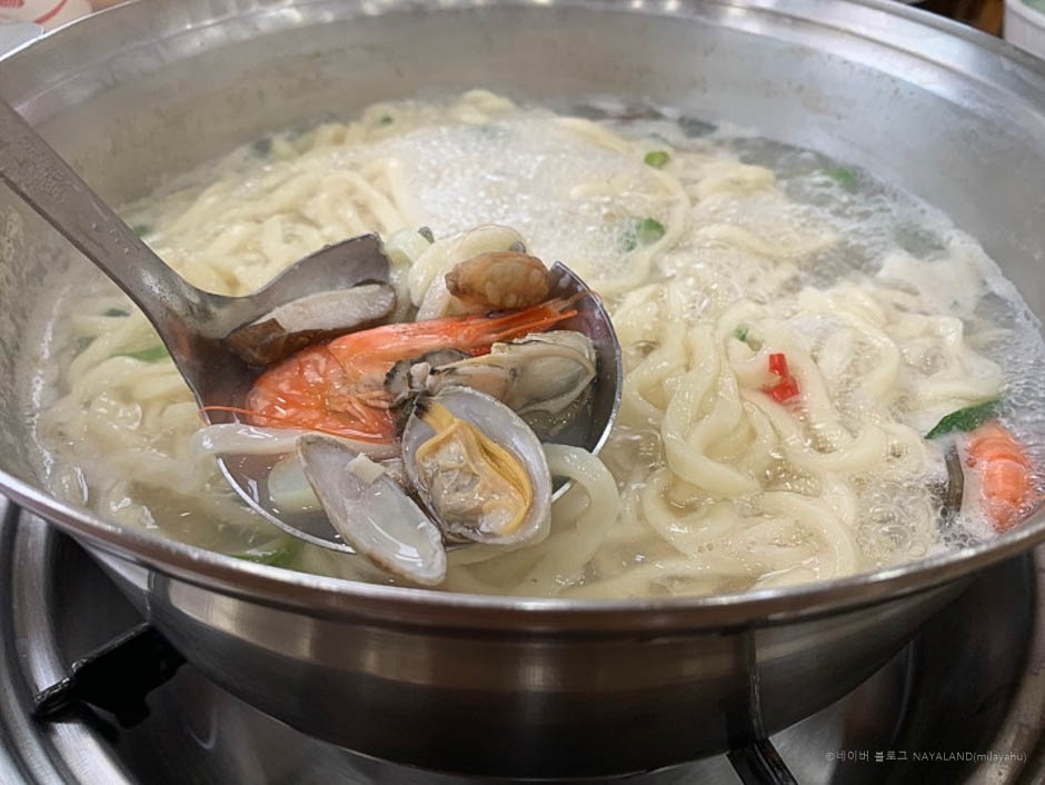 서포칼국수 여행 추천 - 로드트립