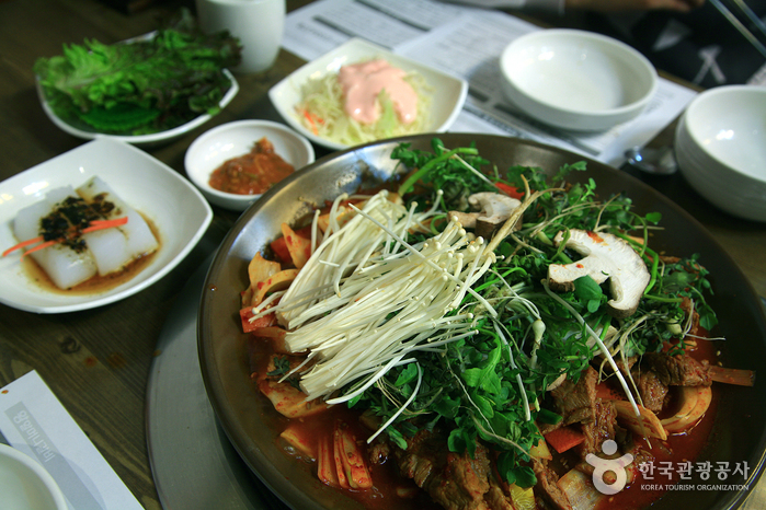 황할머니갈비집 청주성안길점(본점) 여행 추천 - 메고지고 황할머니갈비집 청주성안길점(본점) 여행 추천 - 메고지고