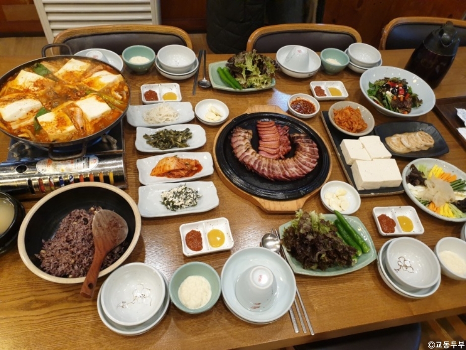 교동두부 여행 추천 - 로드트립