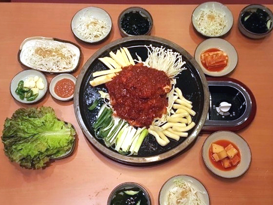 닭으로가 압구정본점 여행 추천 - 메고지고 닭으로가 압구정본점 여행 추천 - 메고지고