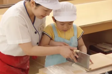 아사히카와 라멘 마을 여행 추천 - 메고지고