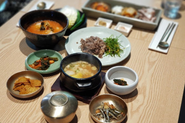 역전회관 여행 추천 - 메고지고