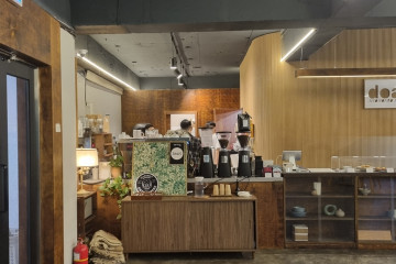 955카페 여행 추천 - 메고지고