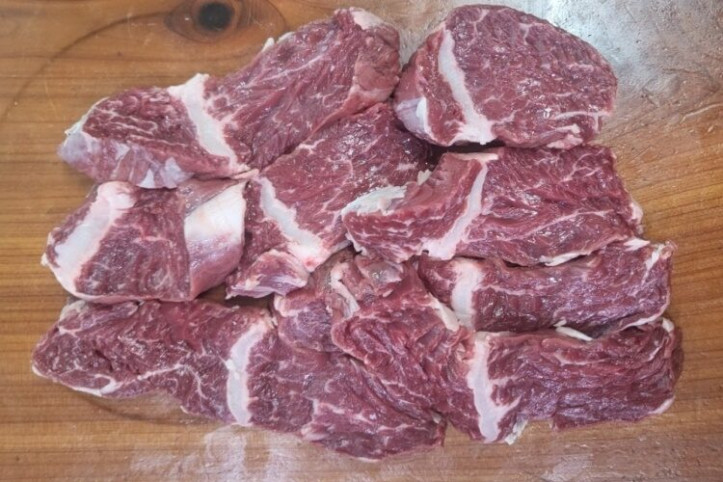 청통한우식육식당_1_공공3유형.jpg