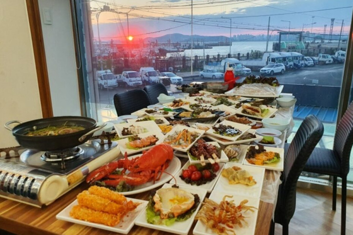 연안부두_목포신안18호횟집_2_공공3유형.jpg