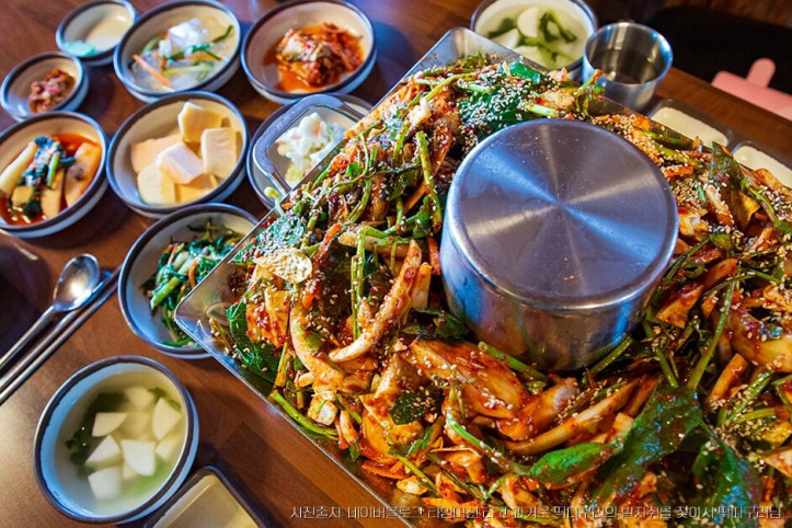 바람의마을_손칼국수_2_공공3유형.jpg