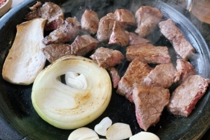 끼리한우정육식당_1_공공3유형.JPG