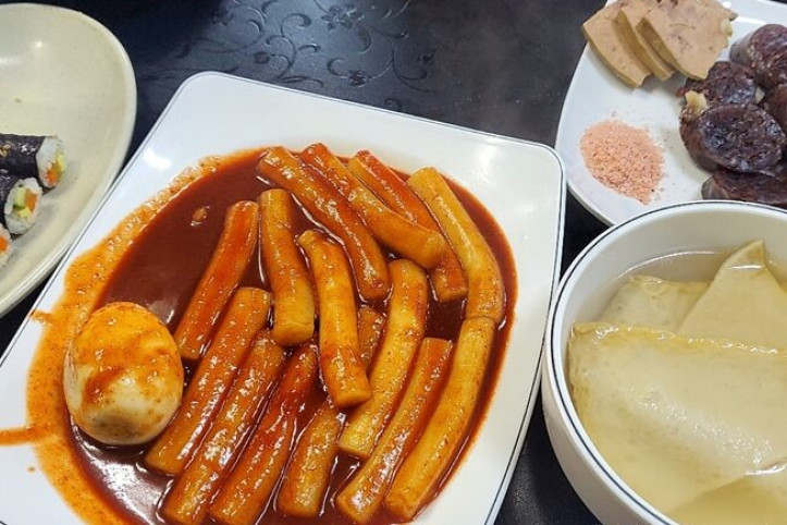 엄마손떡볶이_4_공공3유형.jpg