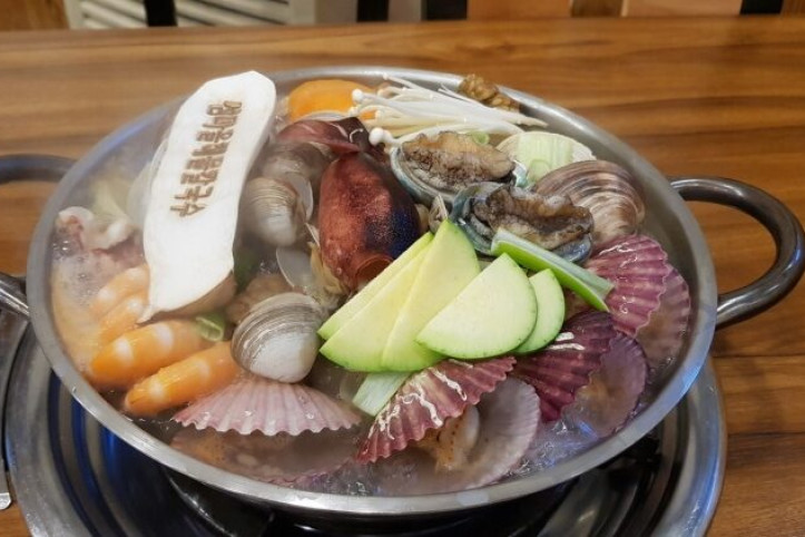 섬마을해물칼국수_3_공공3유형.jpg