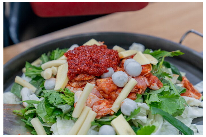 보경_닭갈비_2_공공3유형.jpg