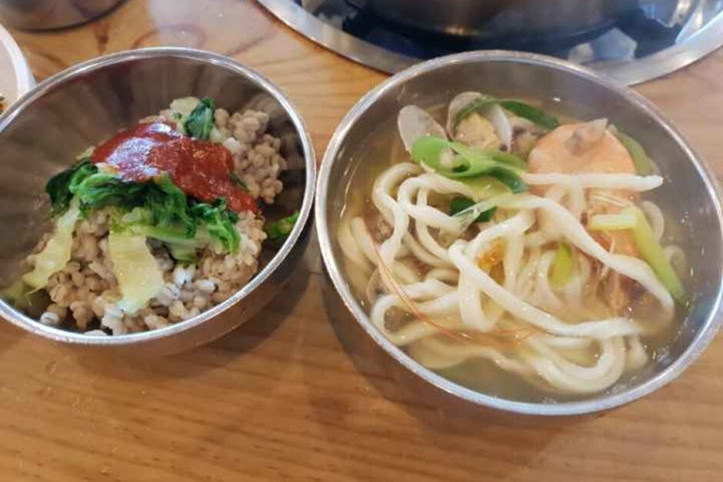 작동홍두깨칼국수_3_공공3유형.jpg