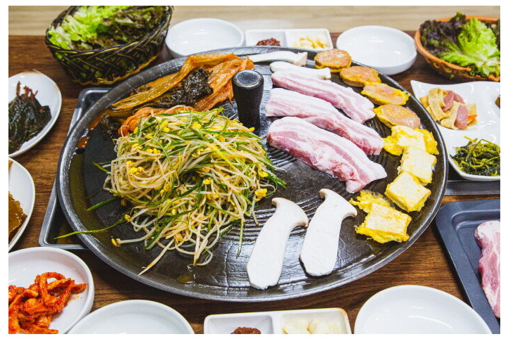 솥뚜껑삼겹도령과_낙지낭자_3_공공3유형.jpg