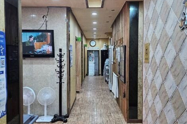 [백년가게]무진장갈비촌_5_공공3유형.jpg