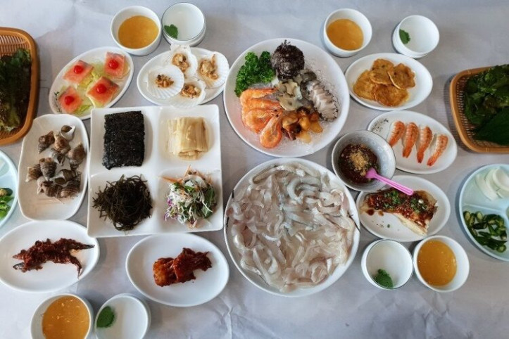 돌고래횟집_3_공공3유형.jpg