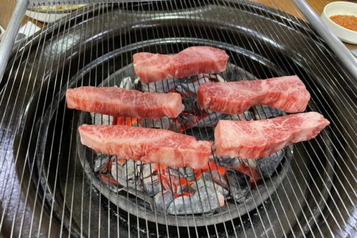 청원한우마실_3_공공3유형.jpg