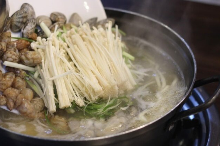 유가네칼국수_5_공공3유형.jpg