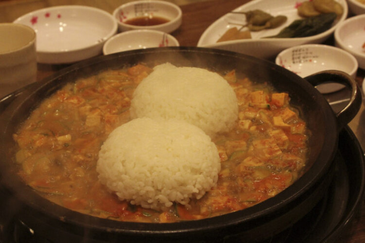 100년한우_3_공공3유형.jpg