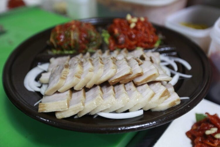 진영보쌈칼국수_2_공공3유형.jpg