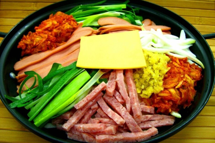 박네집송탄부대찌개_무공닭갈비_3_공공3유형.jpg