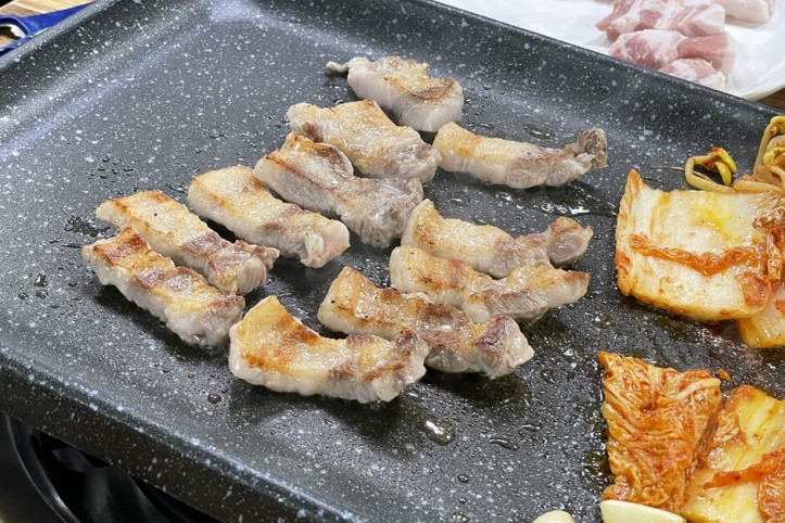 신사강정육점식당_2_공공3유형.jpg