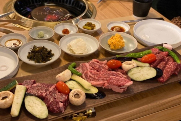 핑크솔트_숯불구이_4_공공3유형.jpg
